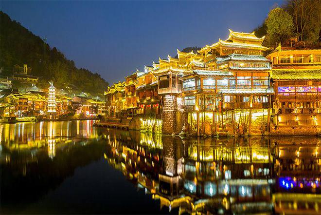 如何做景区文旅夜游亮化才能吸引更多的游客?(图5)