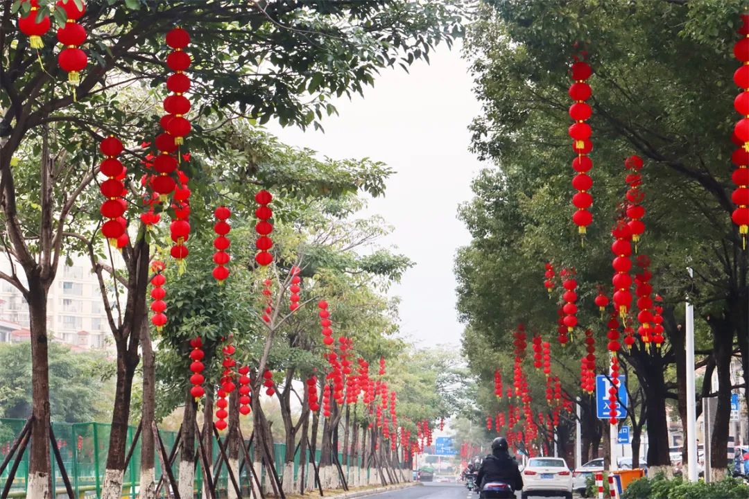 造氛围 迎新春!洛江“年味”藏不住啦KAIYUN网页 开云com(图4)